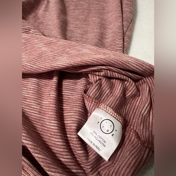 Men red with stripes fashion t-shirt by Even Tide size Small - Picture 6 of 6